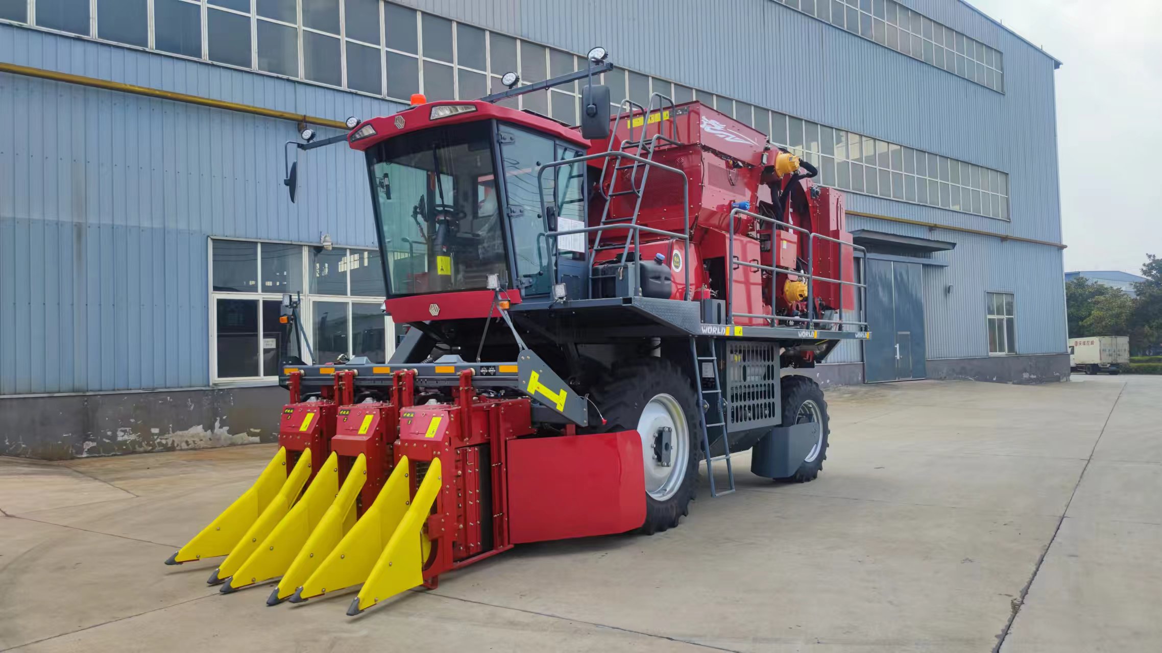 ချည်ရိတ်စက် (၅) လိုင်း၊